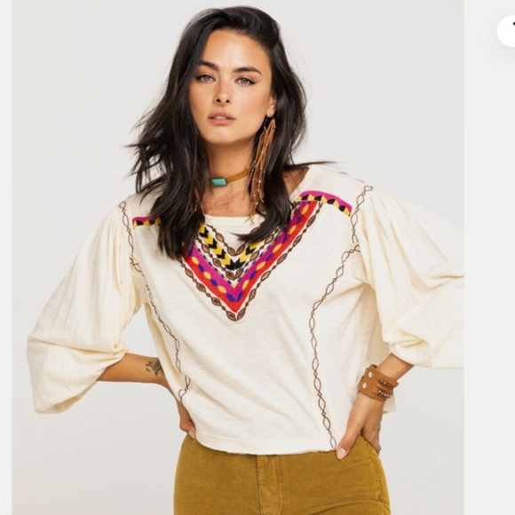 FREE PEOPLE Hand me Down Boho
Cropped Top Size S - Picture 7 of 7